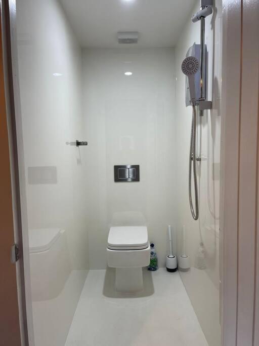 브라이턴 4 Quiet Compact Studio With Garden View - Best Location - Comfortable - Quiet 아파트 외부 사진