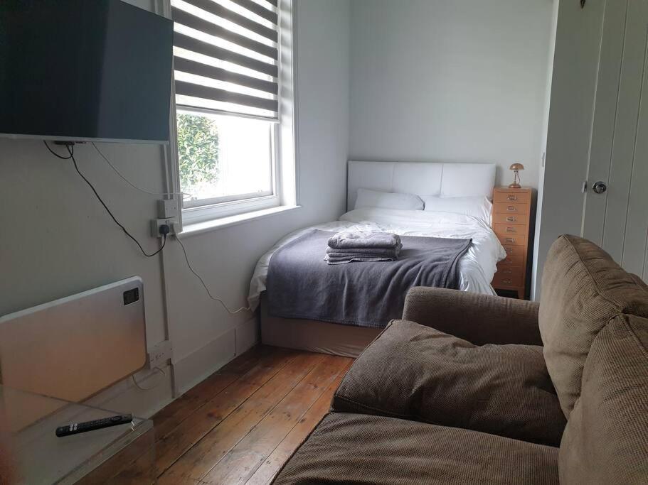 브라이턴 4 Quiet Compact Studio With Garden View - Best Location - Comfortable - Quiet 아파트 외부 사진